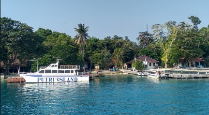 Libur Waisak Belasan Ribu Wisatawan Banjiri Kepulauan Seribu, Lebih Tinggi dari Lebaran